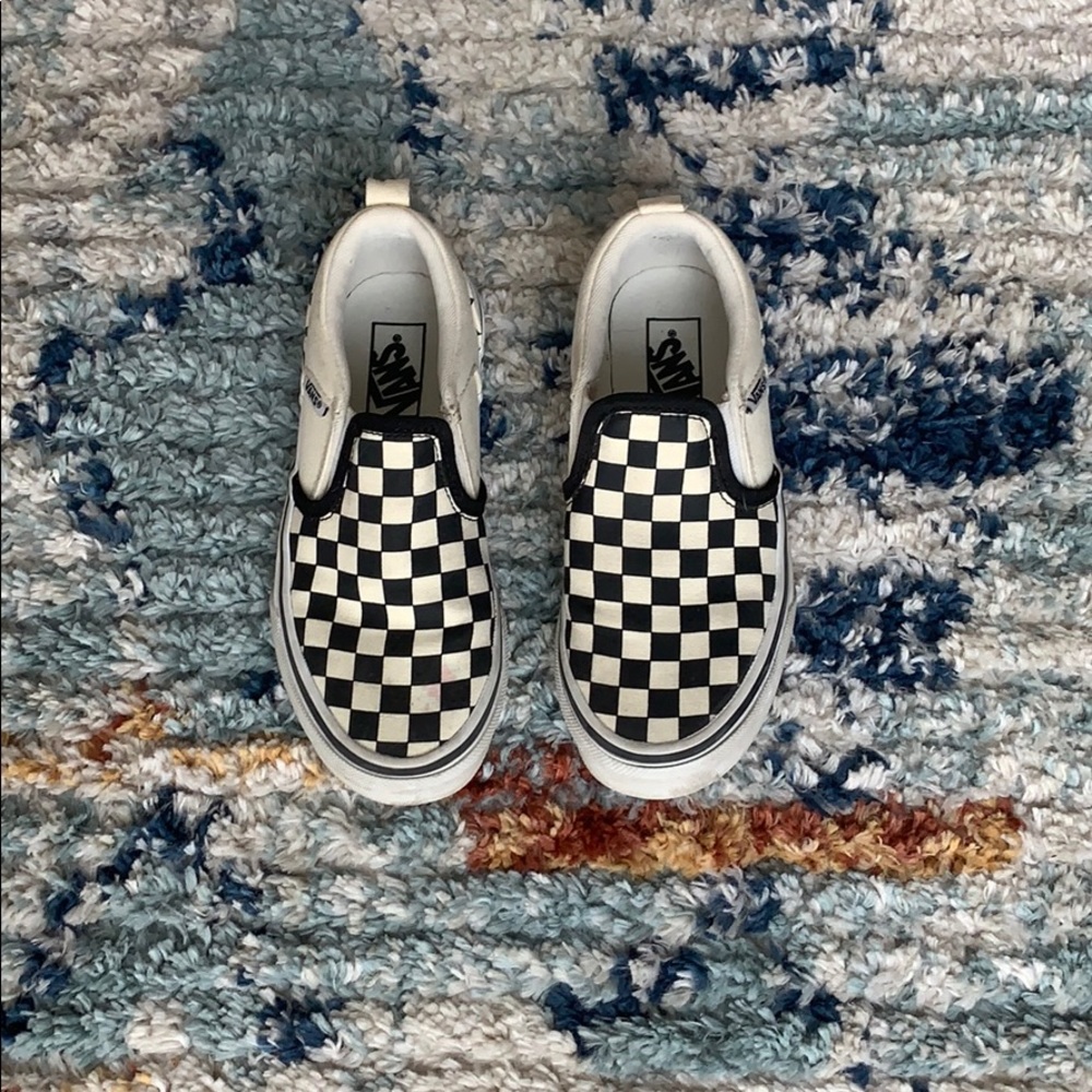 Boys Vans checkered slip on sneakers